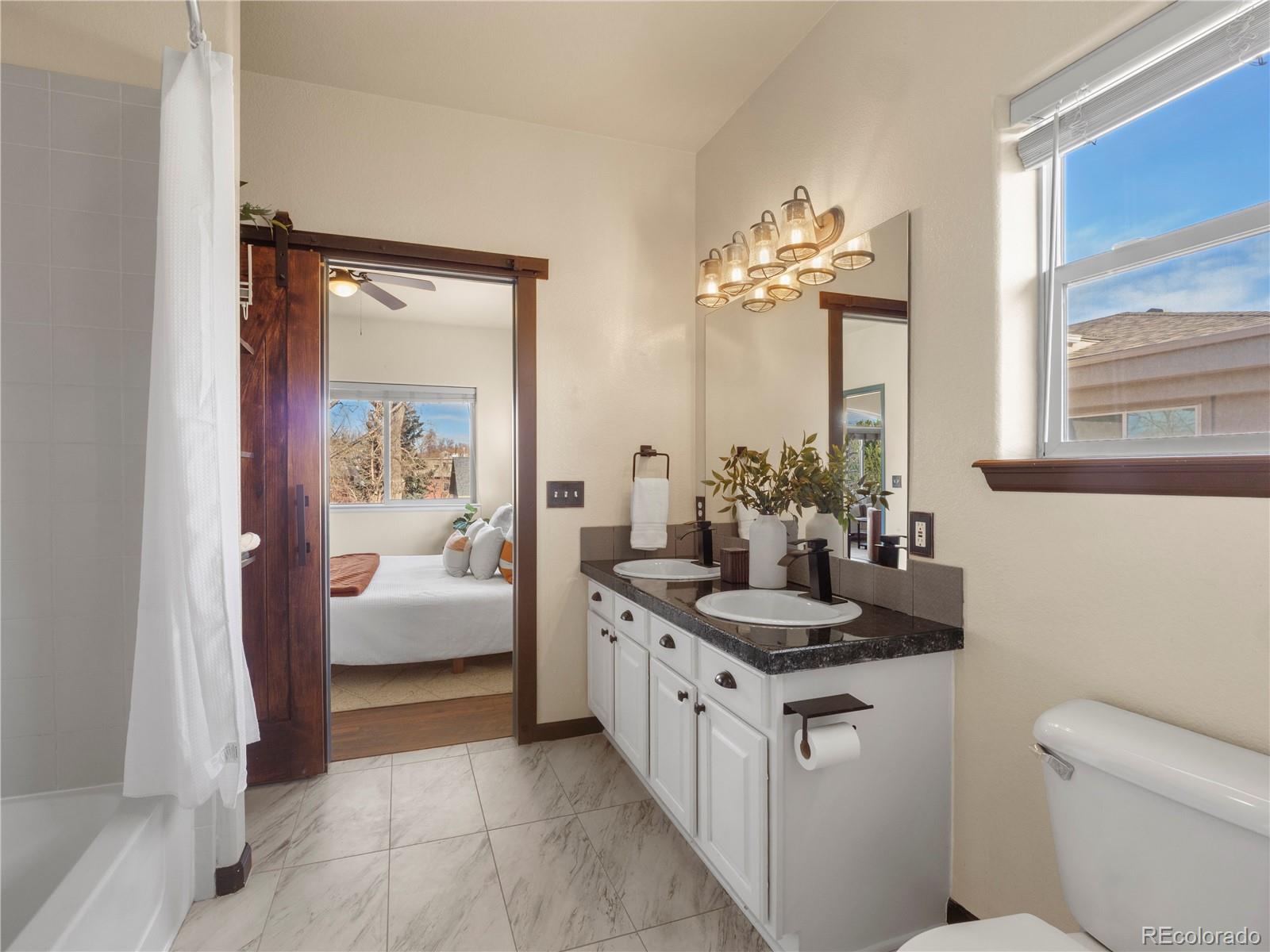 5359 Balsam Street Unit: 201