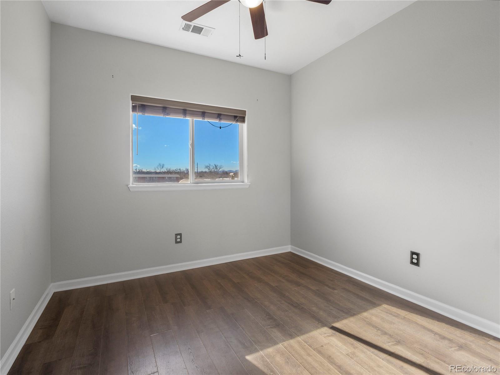 5359 Balsam Street Unit: 201