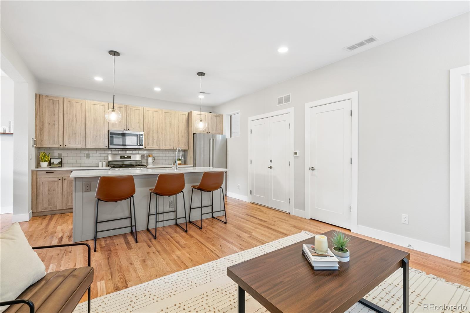 1733 Irving Street Unit: 101