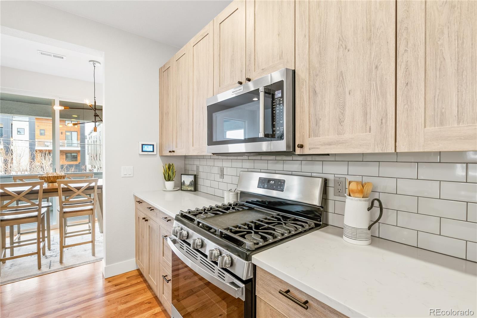 1733 Irving Street Unit: 101