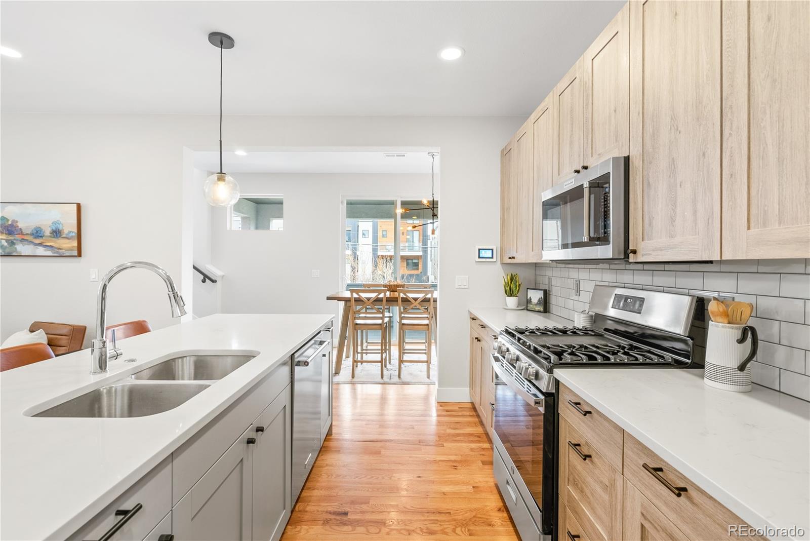 1733 Irving Street Unit: 101