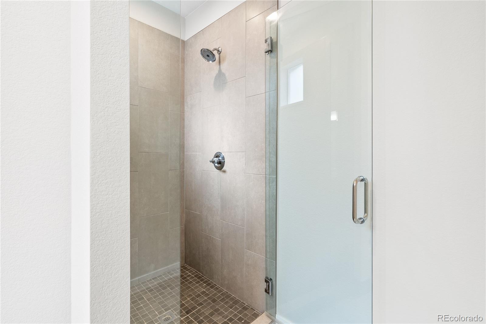 1733 Irving Street Unit: 101