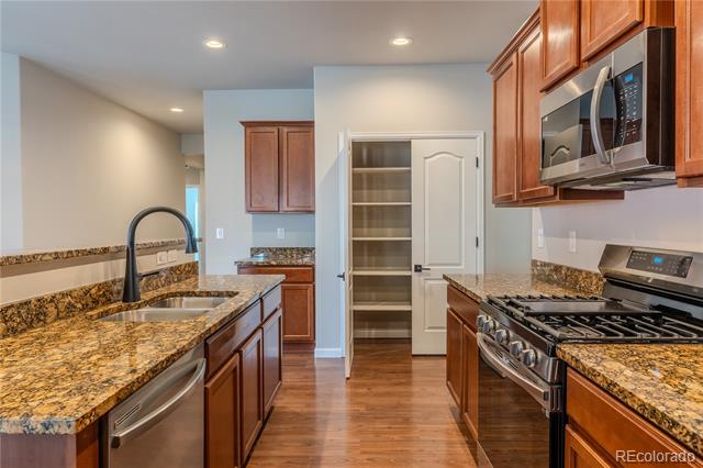 9567 Dahlia Lane