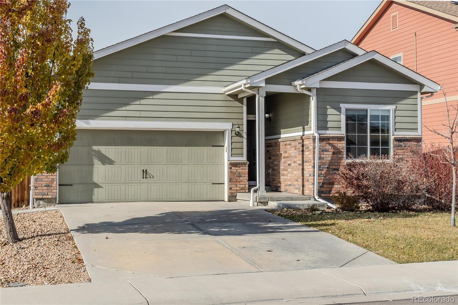 9567 Dahlia Lane