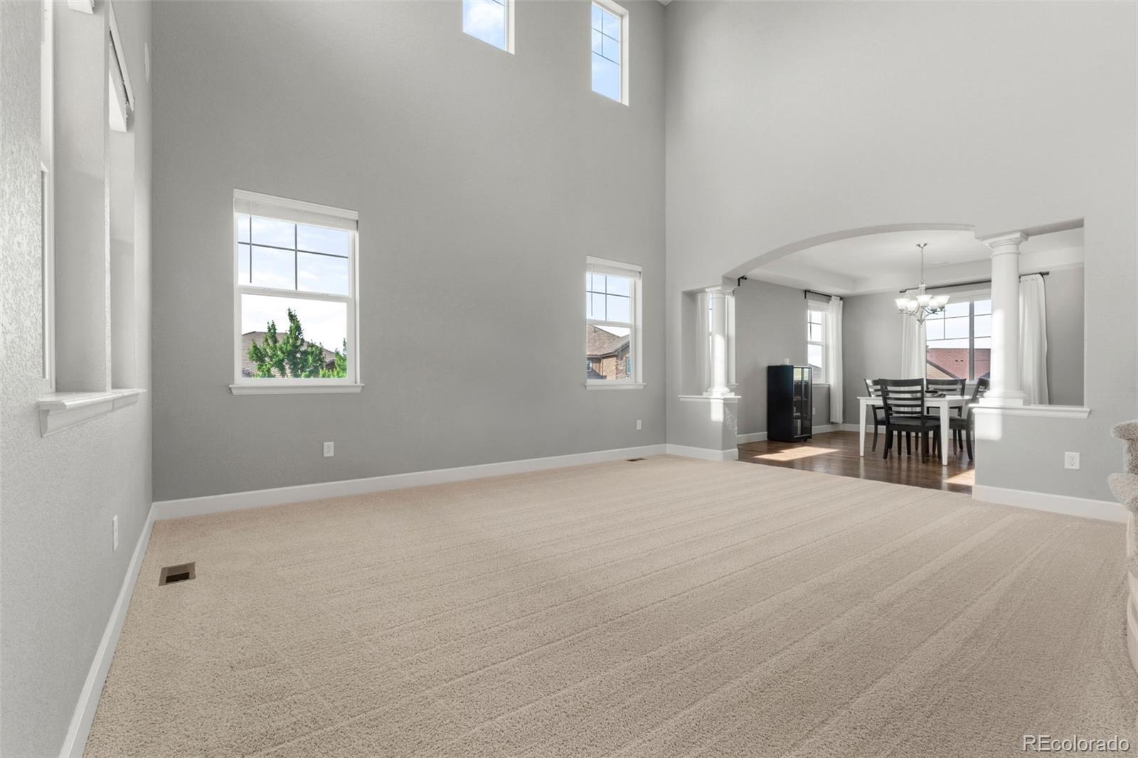 7606 S Valleyhead Court