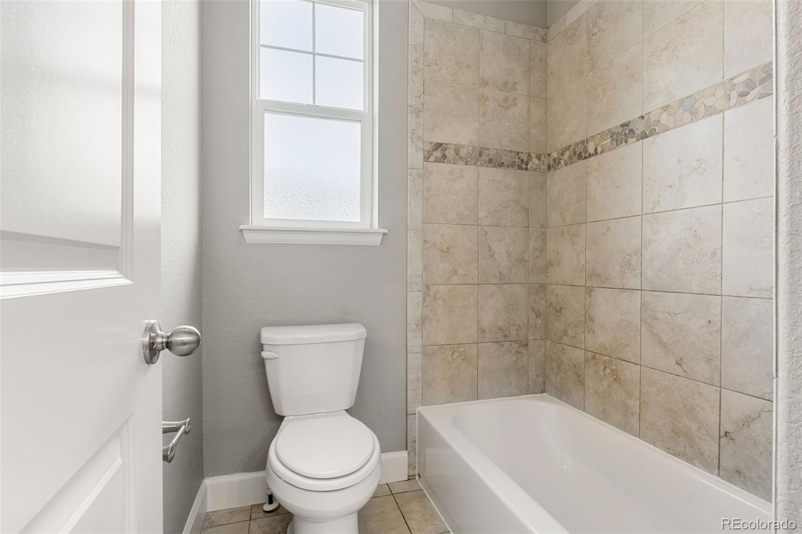 7606 S Valleyhead Court