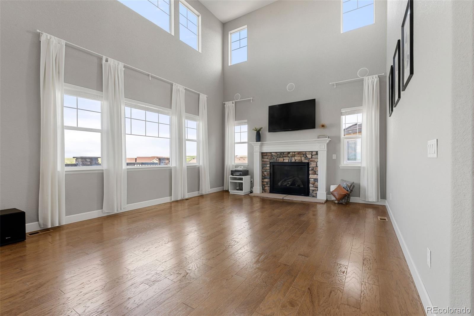 7606 S Valleyhead Court