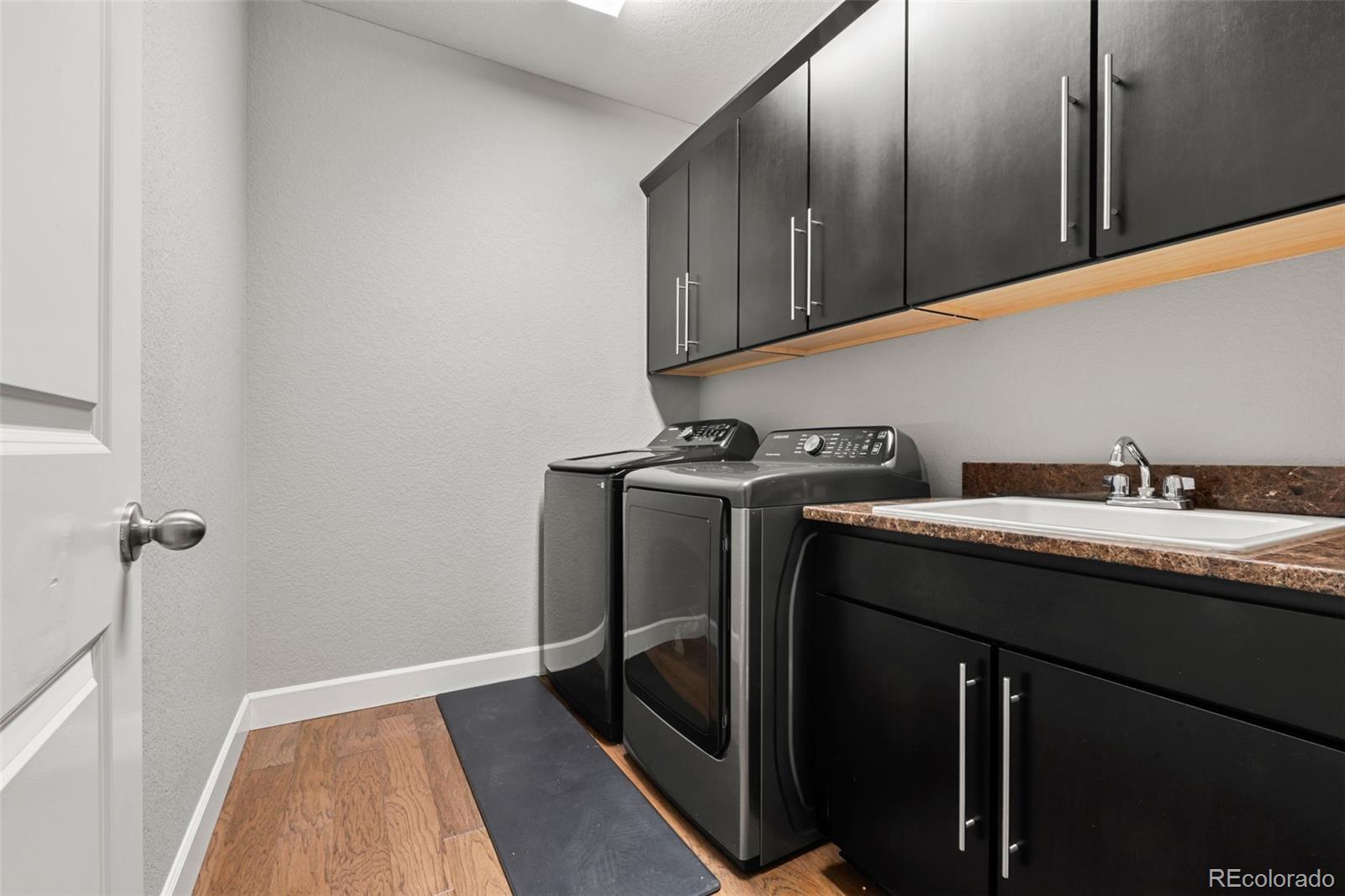 7606 S Valleyhead Court