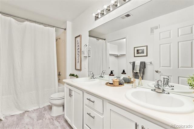 23406 E 5th Place Unit: 204