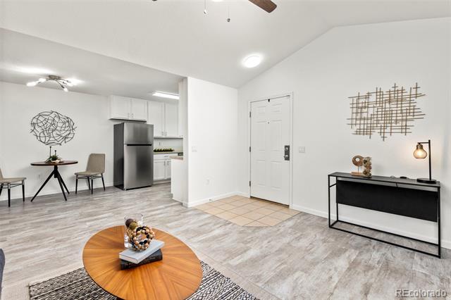 23406 E 5th Place Unit: 204
