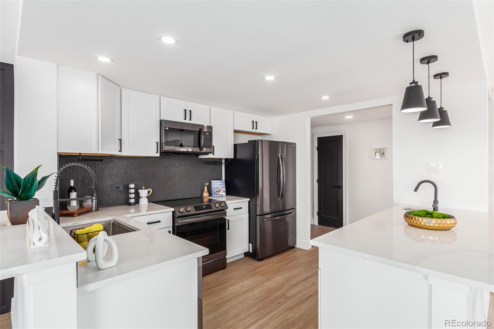 3131 E Alameda Avenue Unit: 705