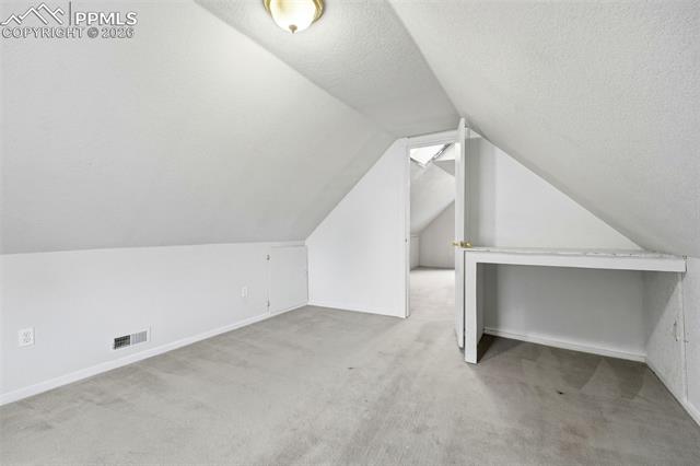 523 W Pikes Peak Avenue