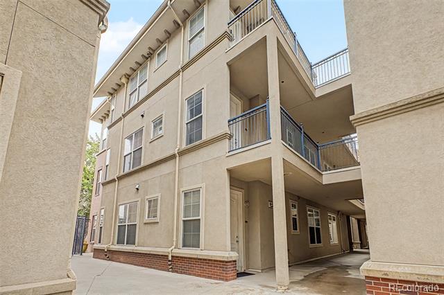 1489 Steele Street Unit: 208