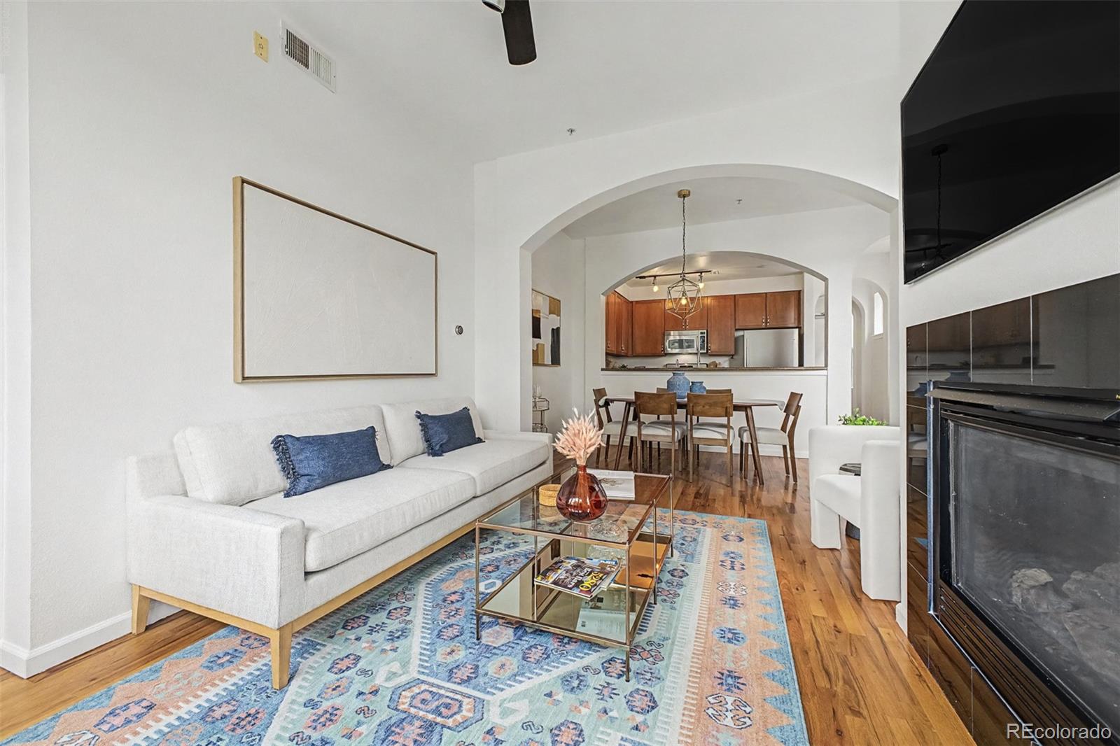 1489 Steele Street Unit: 208