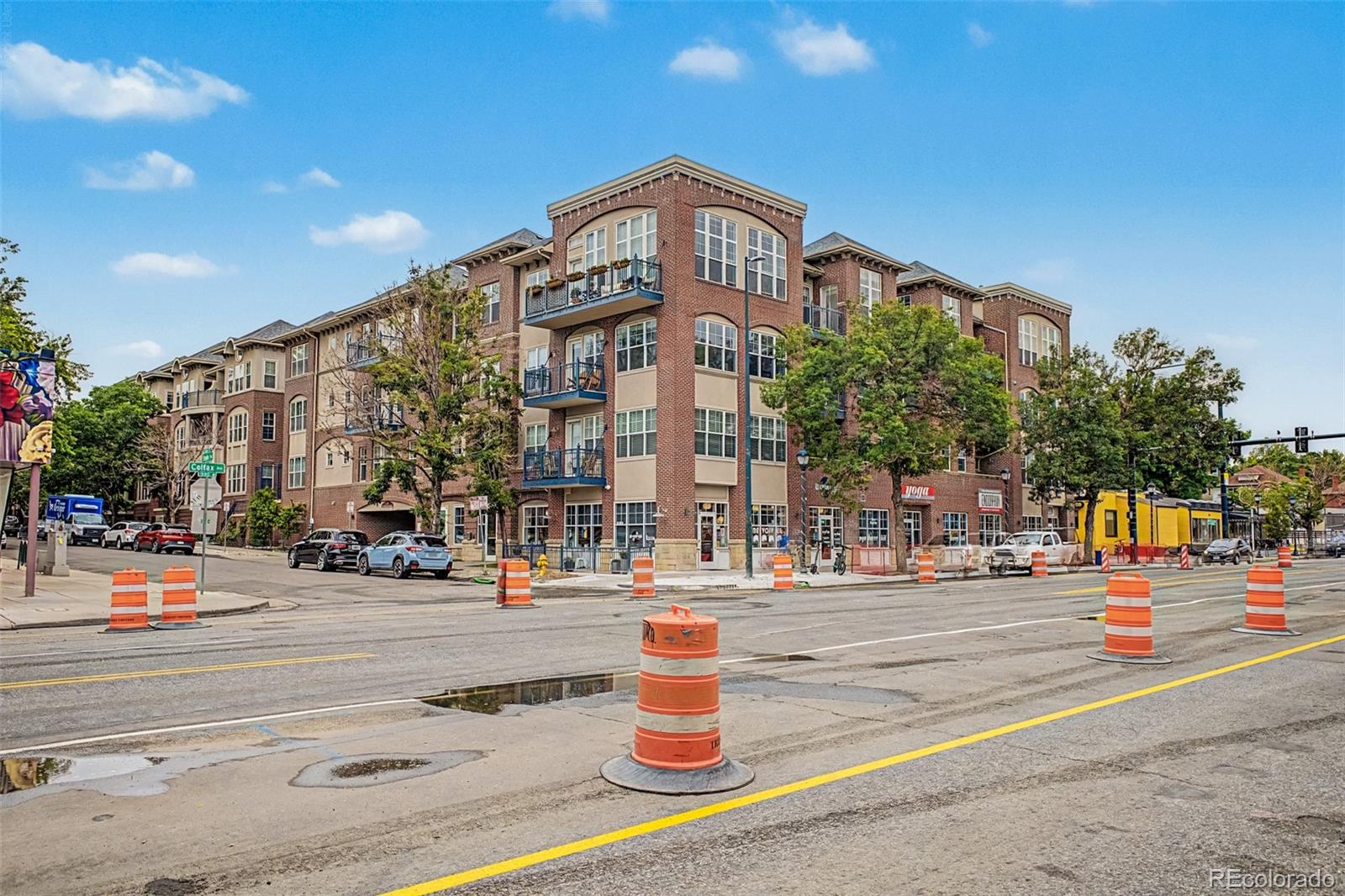 1489 Steele Street Unit: 208