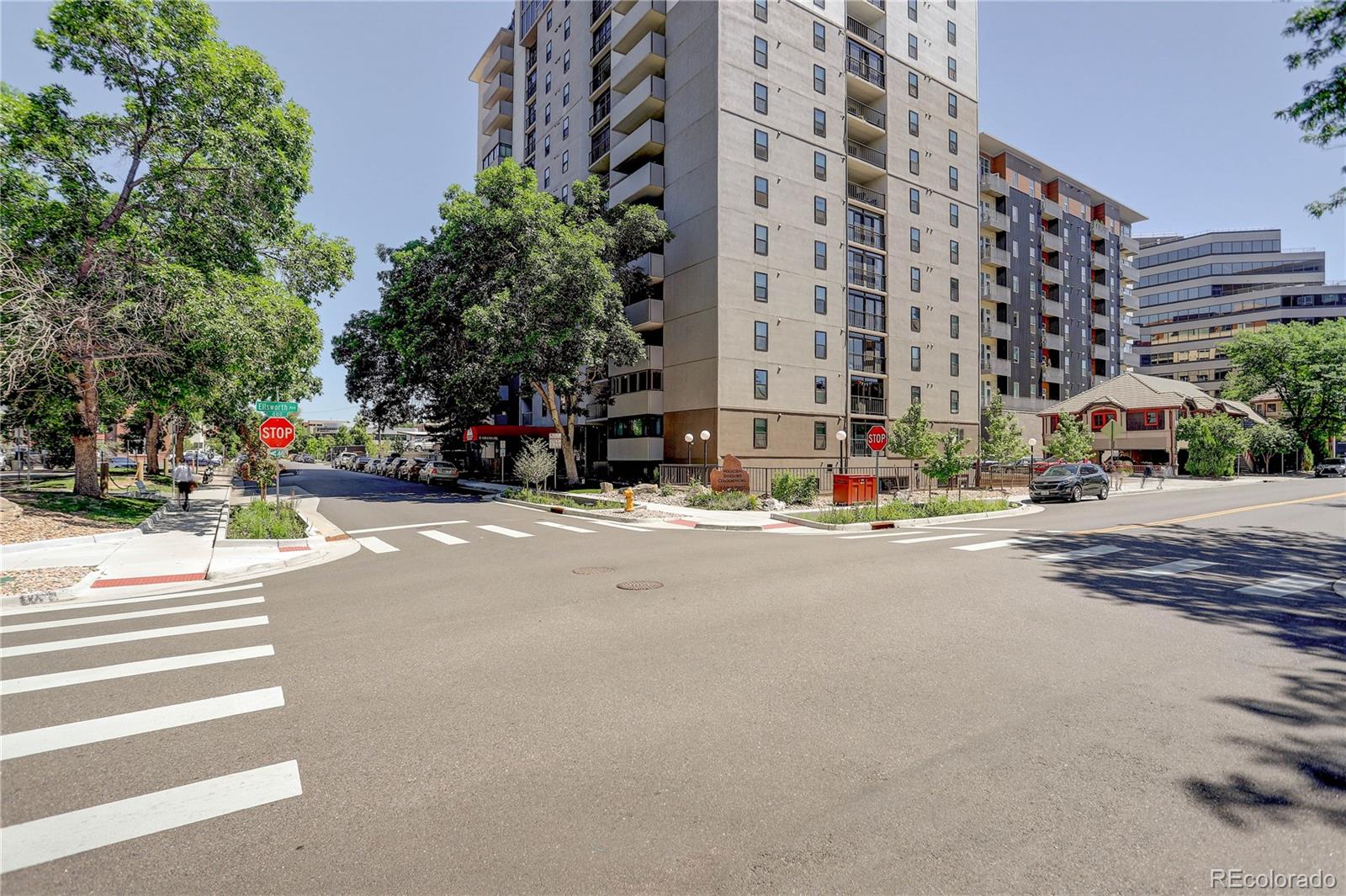2 Adams Street Unit: 403