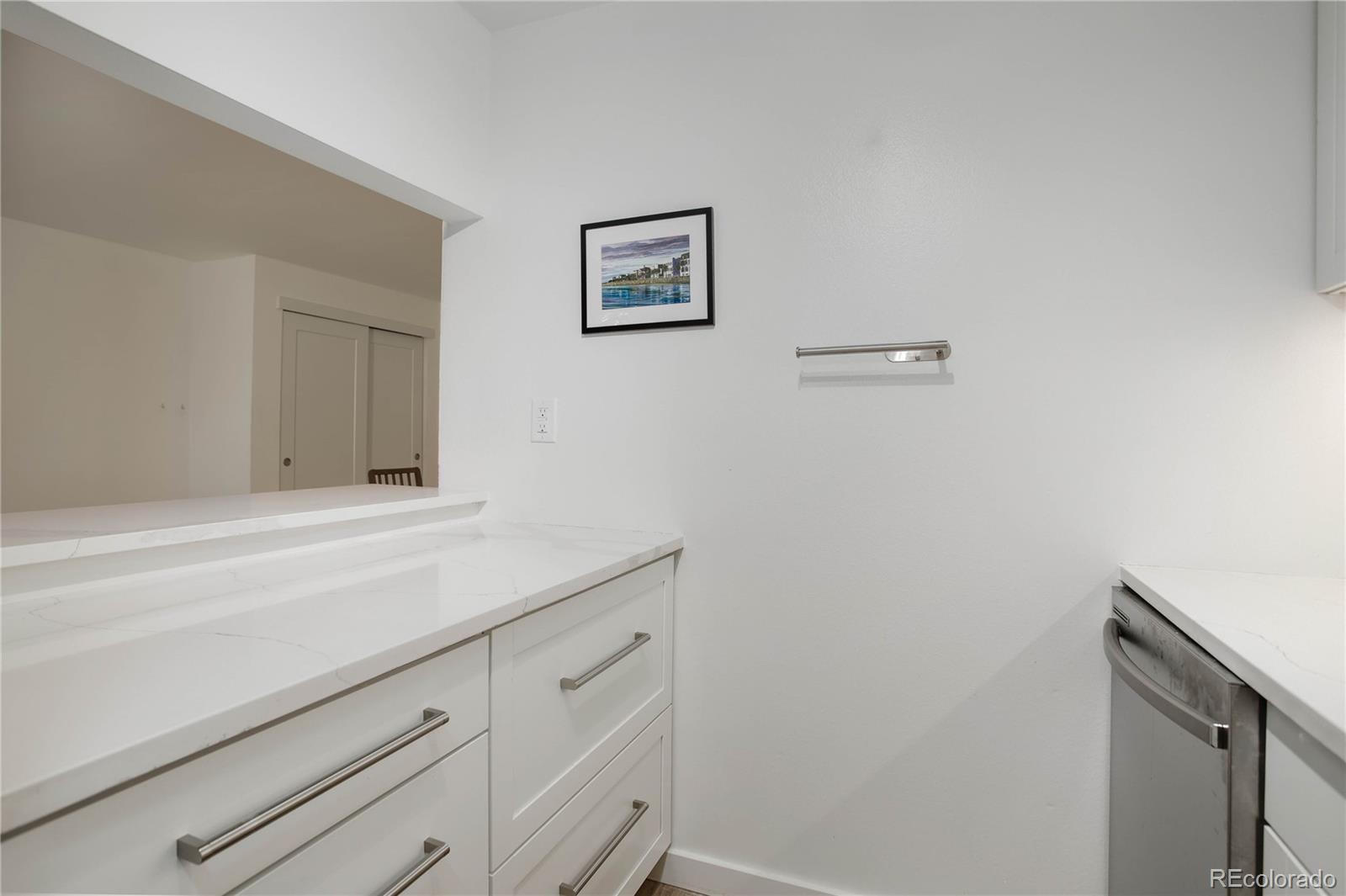 2 Adams Street Unit: 403