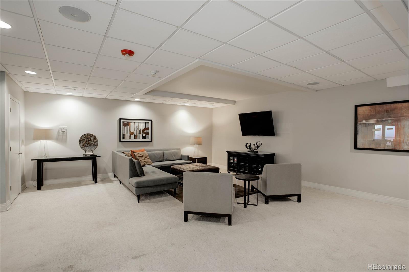 2 Adams Street Unit: 403