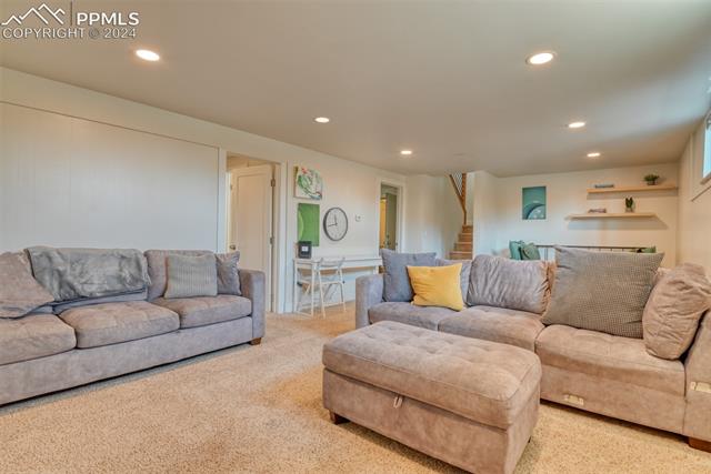 2738 Rigel Drive