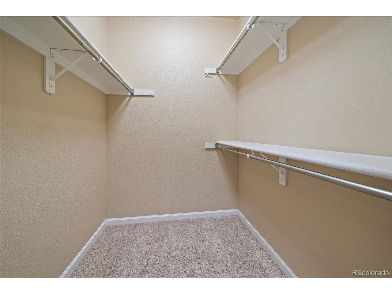 8358 S Independence Cir 202