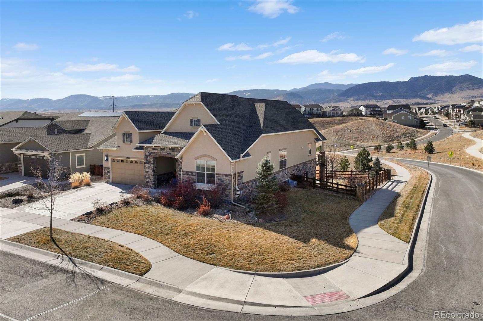 17842 W 83rd Place