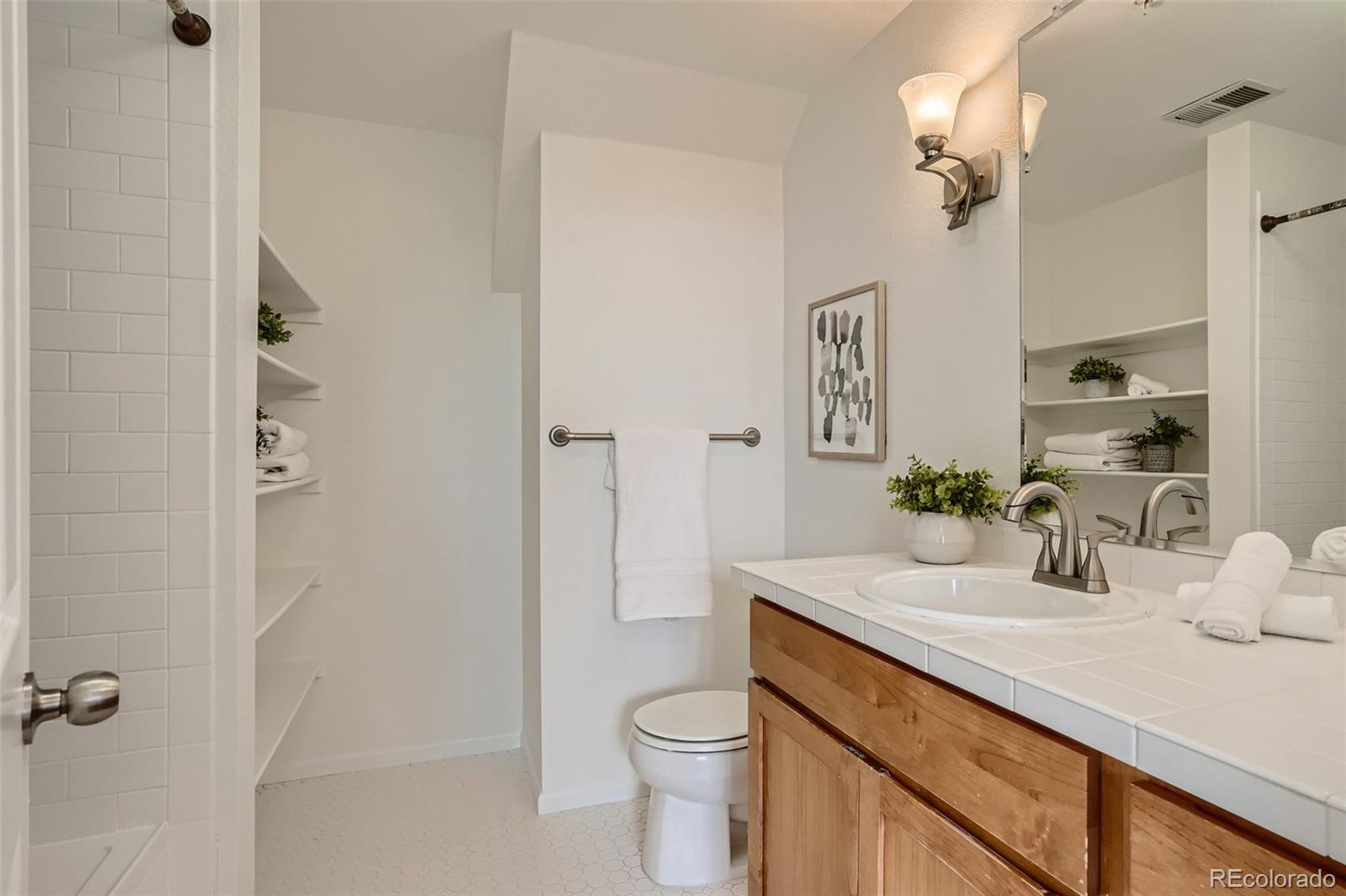 3890 S Dayton Street Unit: 302