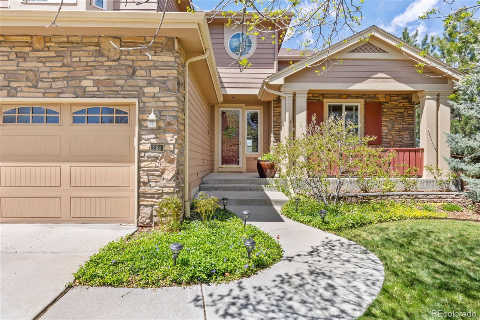 706 Ridgemont Circle