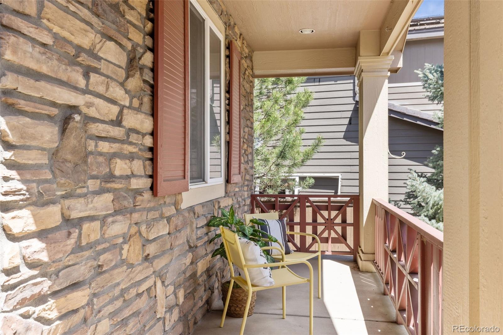 706 Ridgemont Circle
