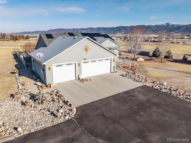 7620 Meadowlark Drive