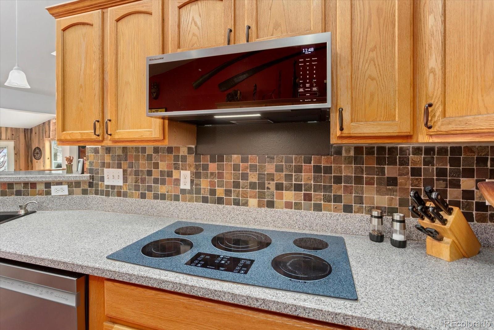 7620 Meadowlark Drive