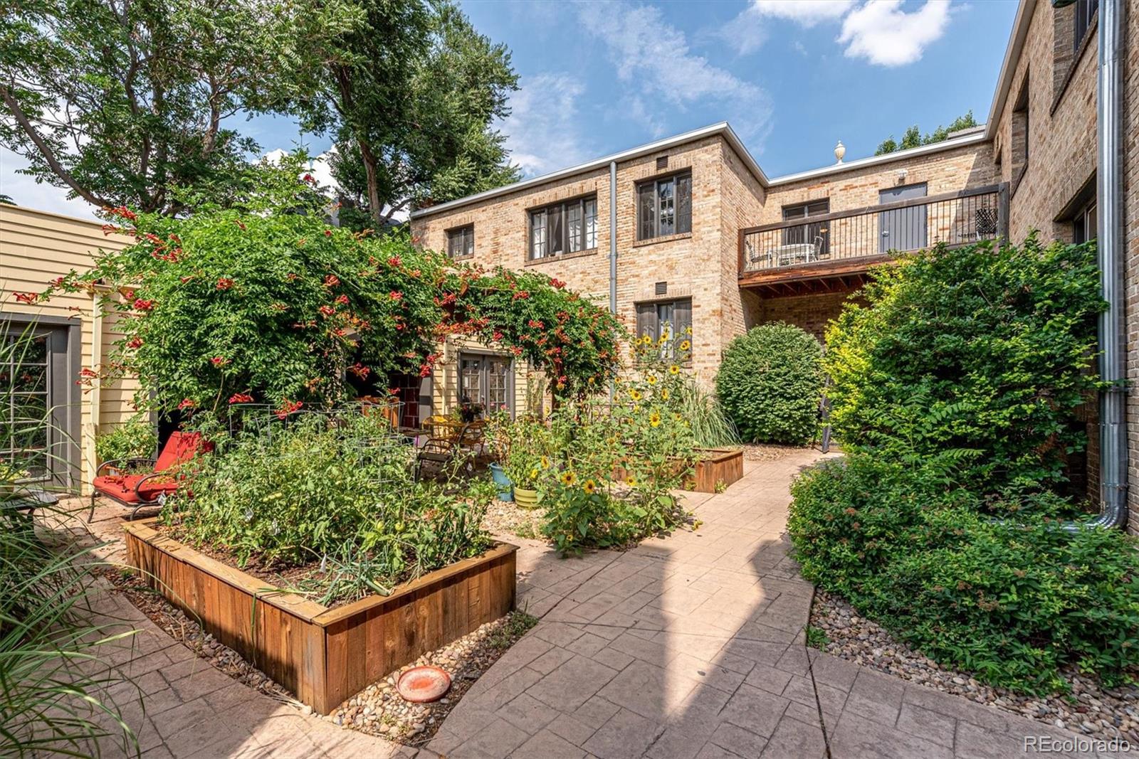 2533 E 11th Avenue Unit: 104