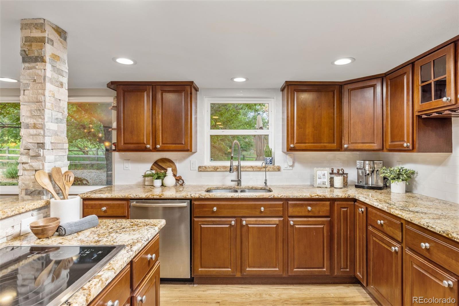 5506 Irish Pat Murphy Drive