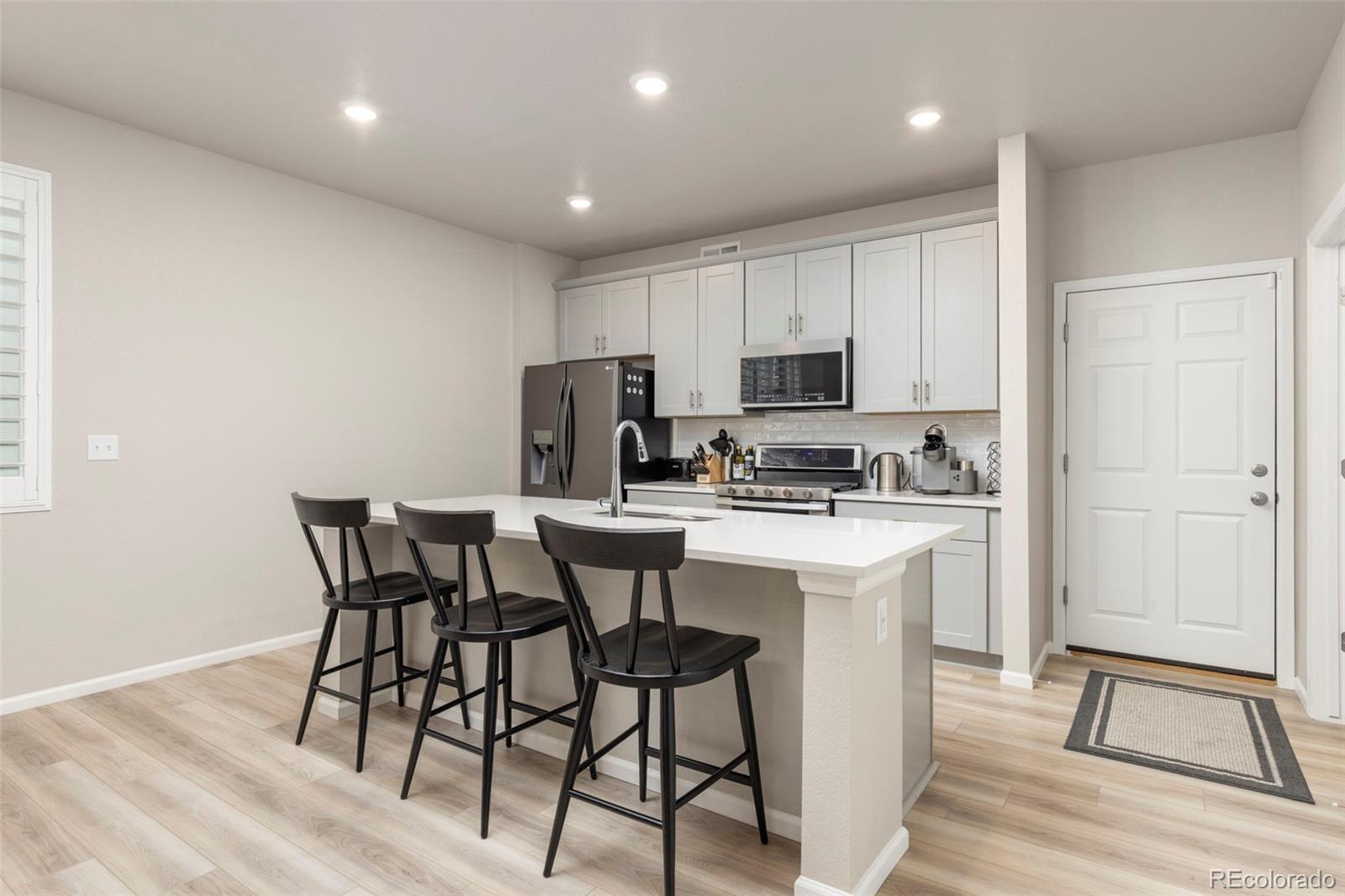 6078 N Lisbon Street