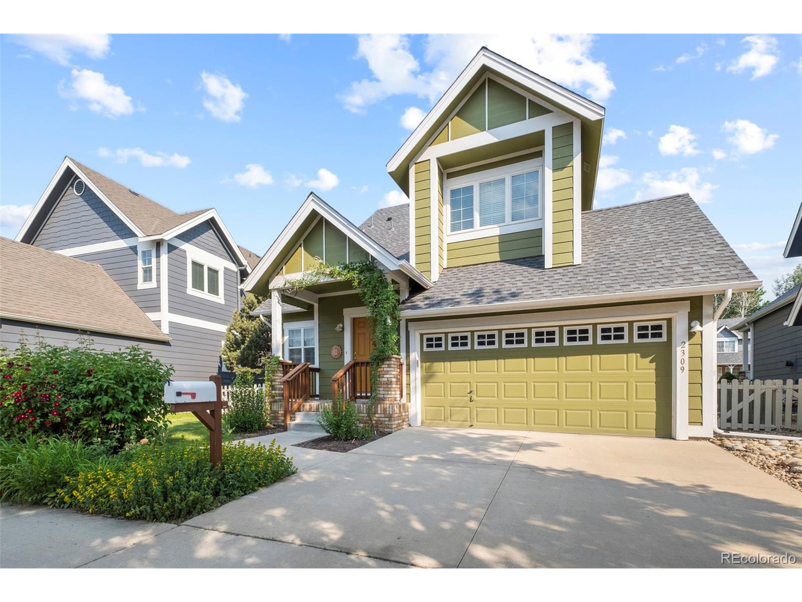 2309 Watersong Cir