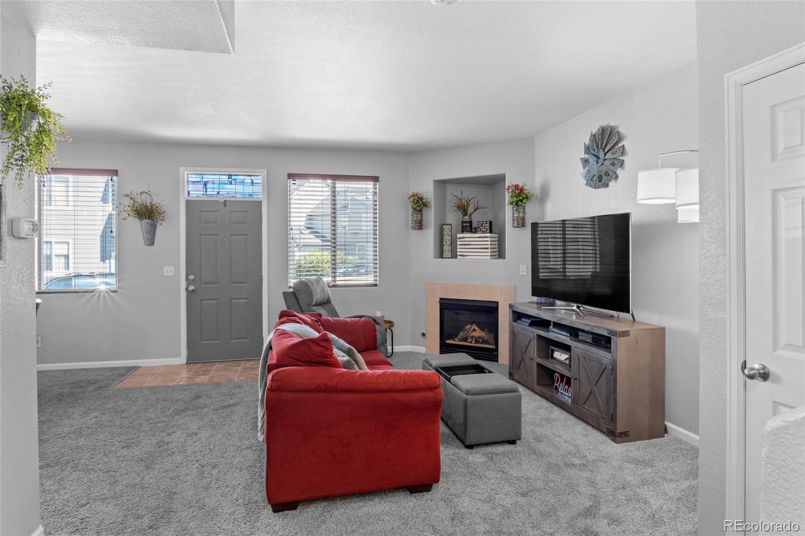 1030 S Walden Way Unit: 102