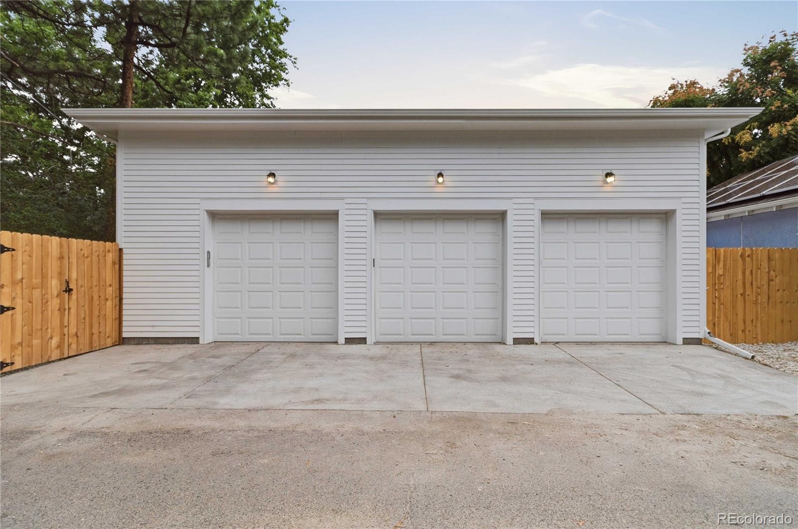 452 N Humboldt Street