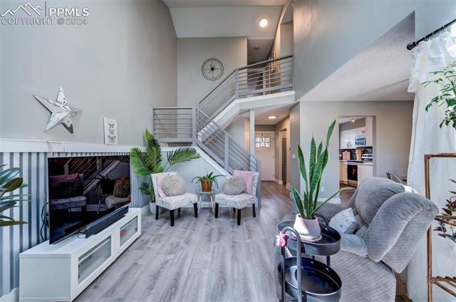 2020 Palm Drive