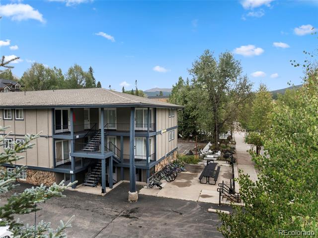 214 N Main Street Unit: 6