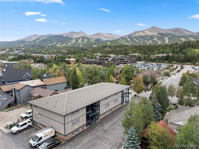 214 N Main Street Unit: 6