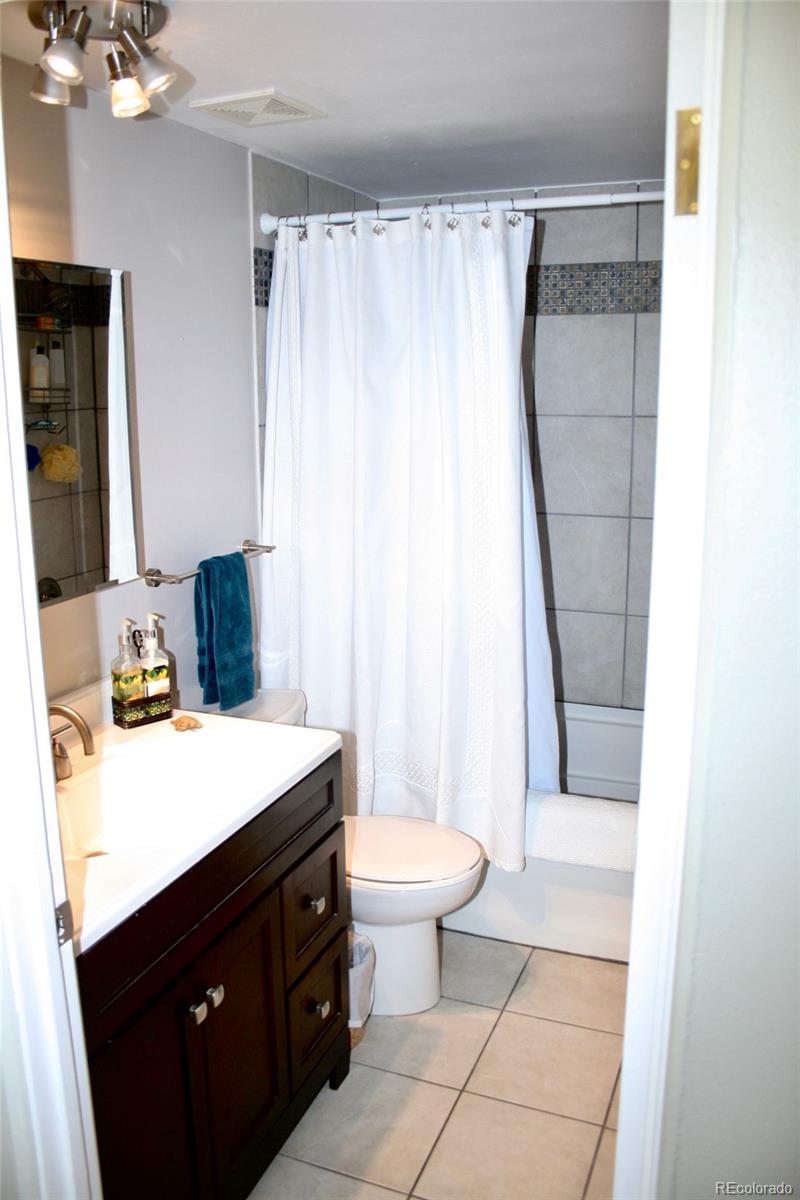701 Pearl Street Unit: 404