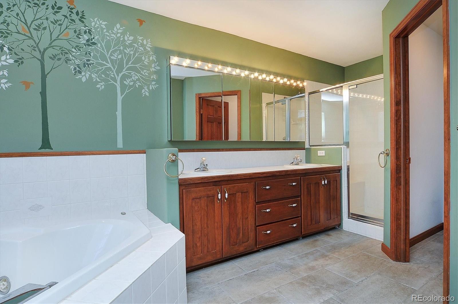 31219 Northwoods Circle