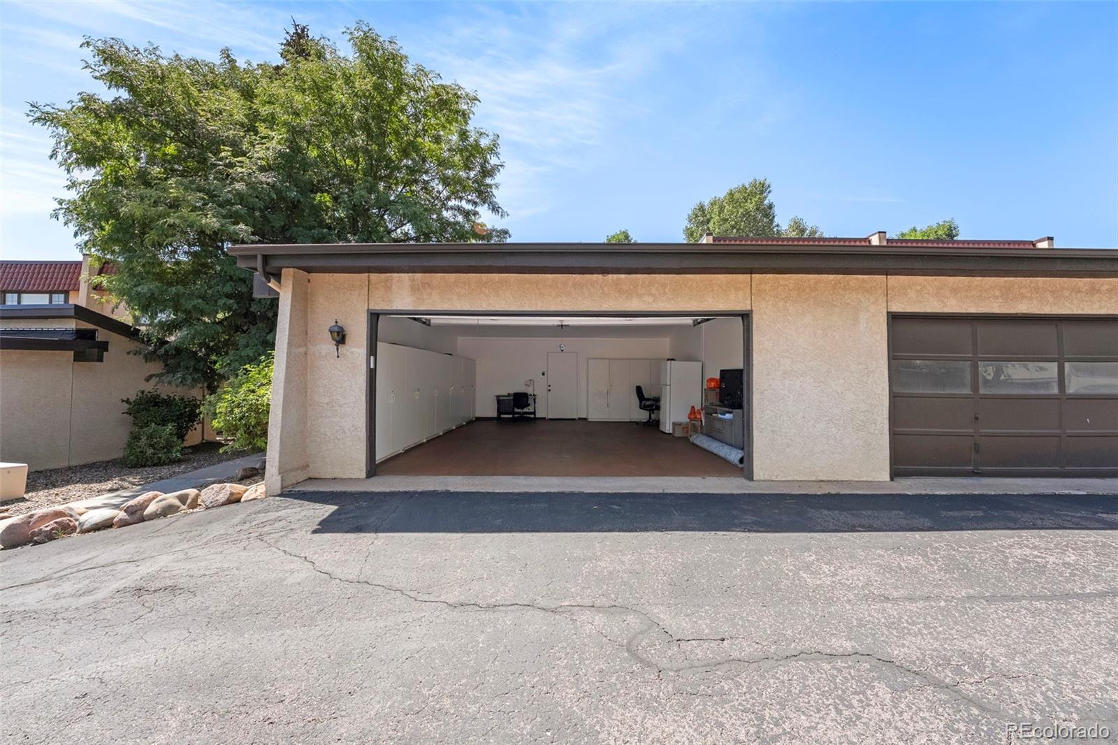 3103 Broadmoor Valley Road