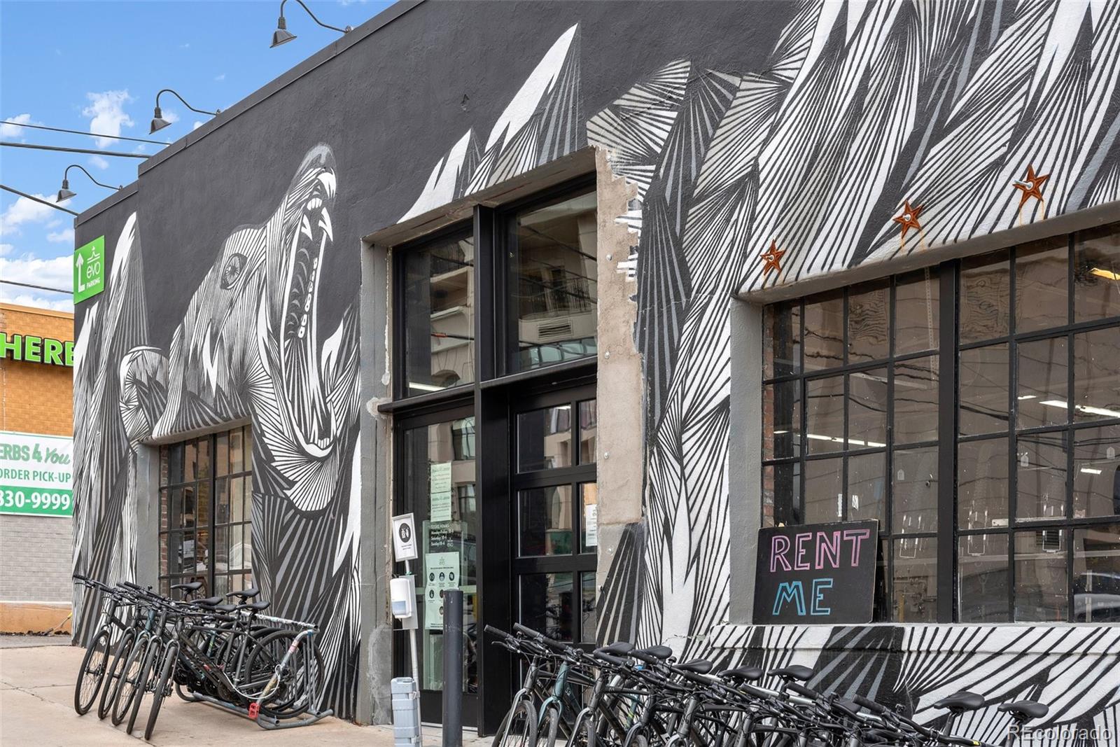 1340 N Emerson Street Unit: 11