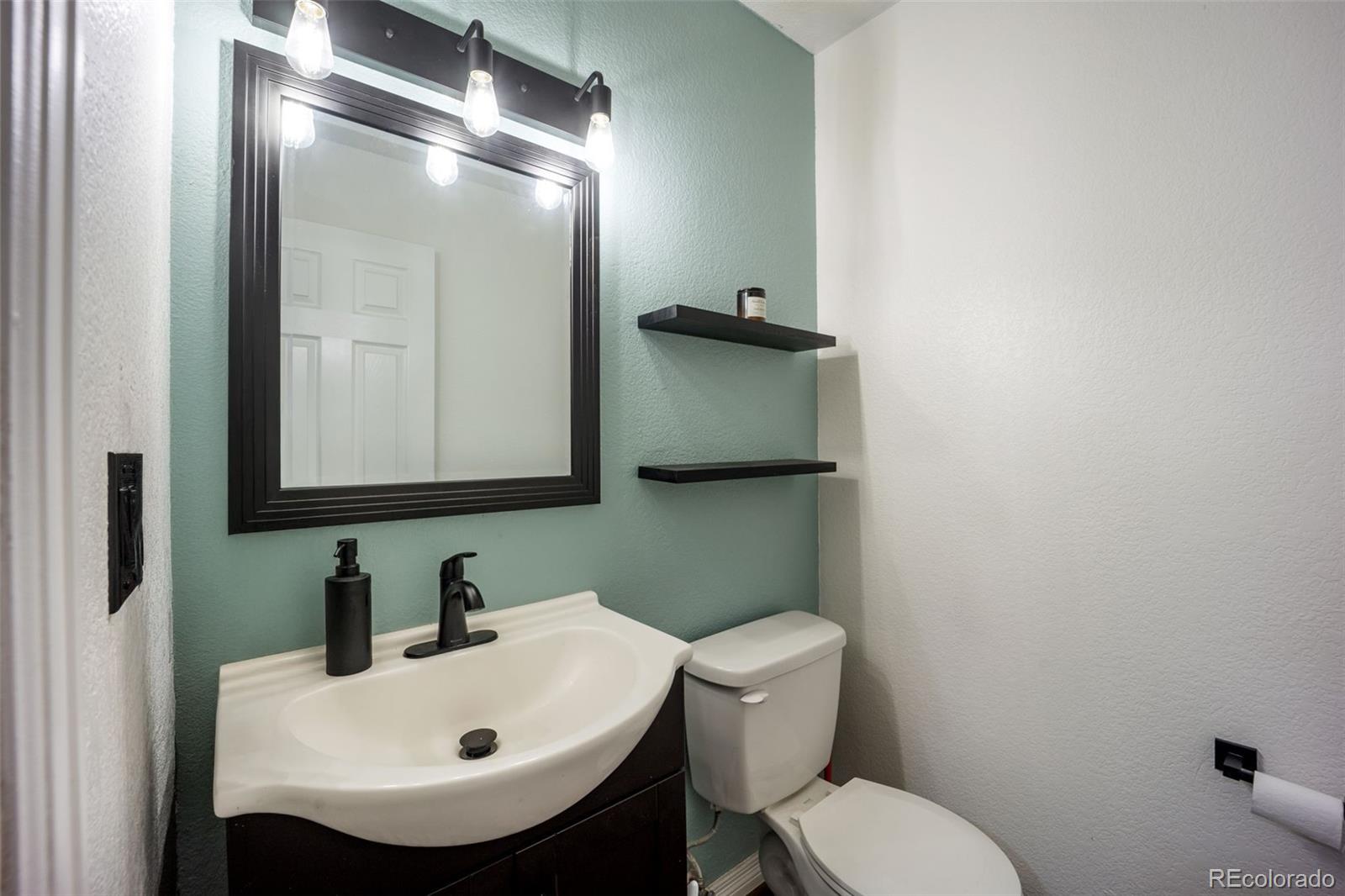 16211 E 17th Place Unit: C