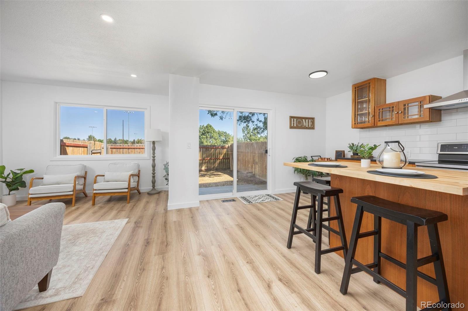 1635 Long Bow Court