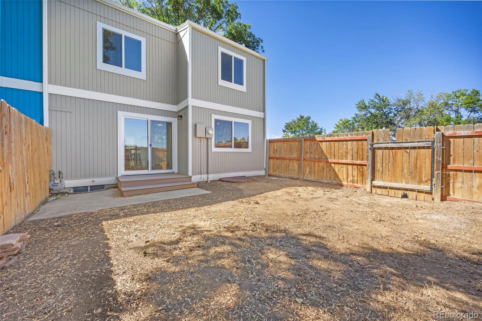 1635 Long Bow Court