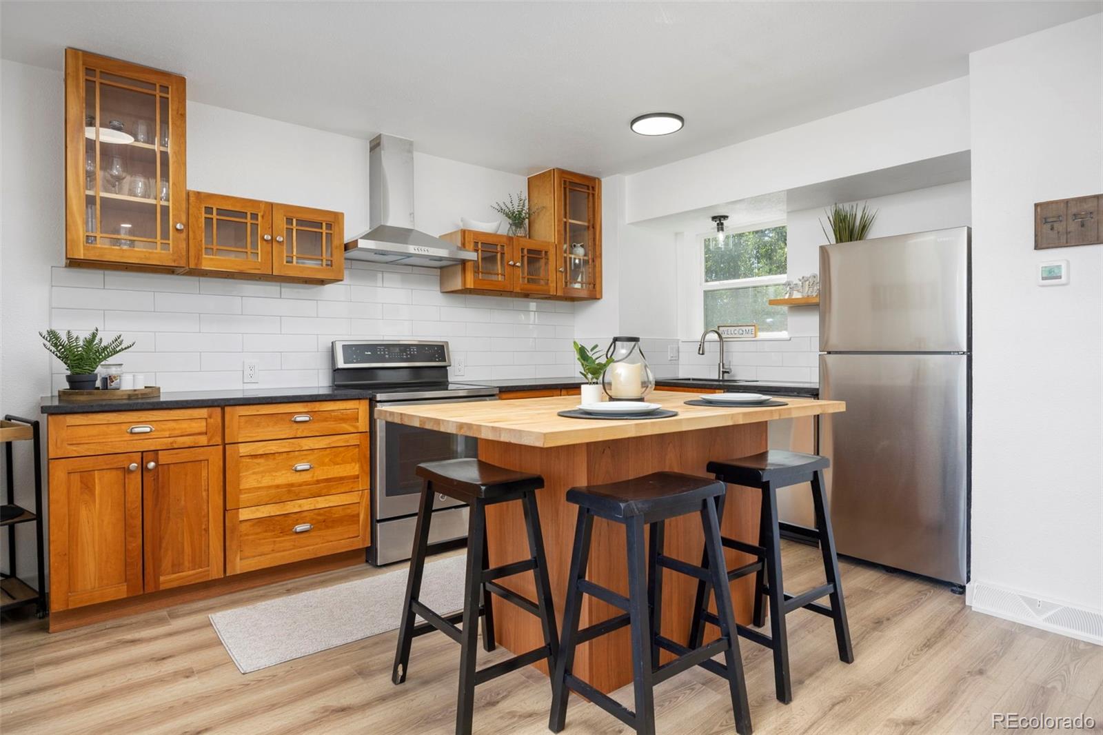 1635 Long Bow Court