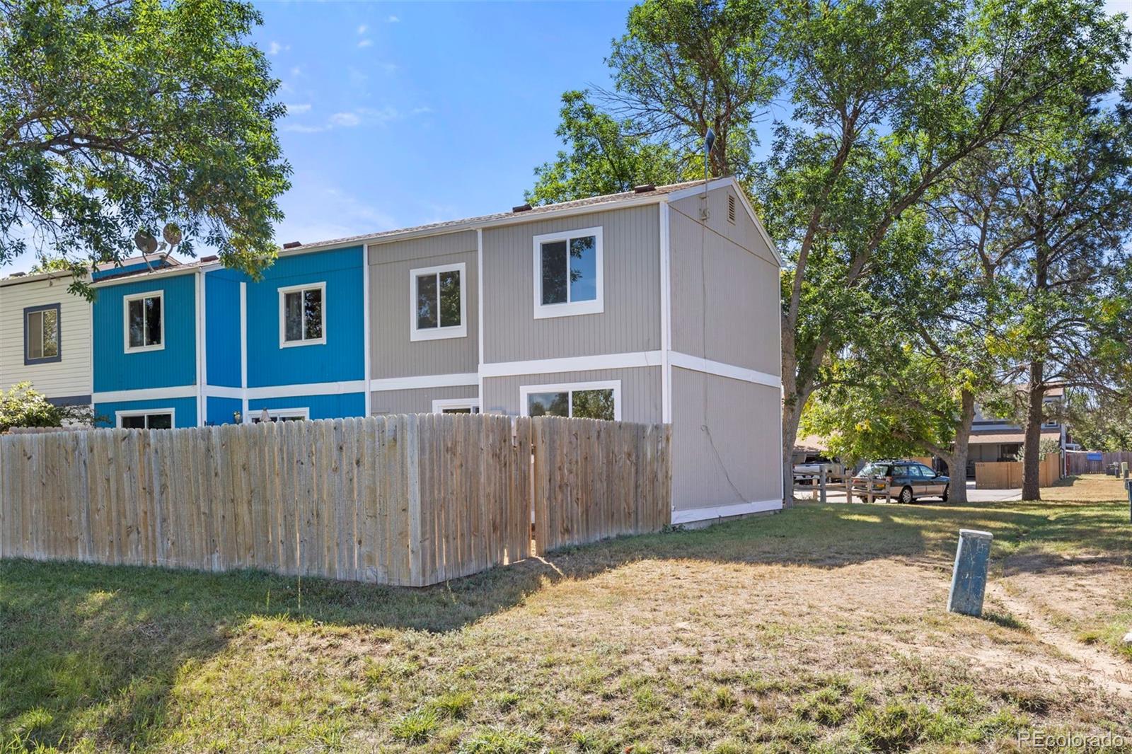 1635 Long Bow Court