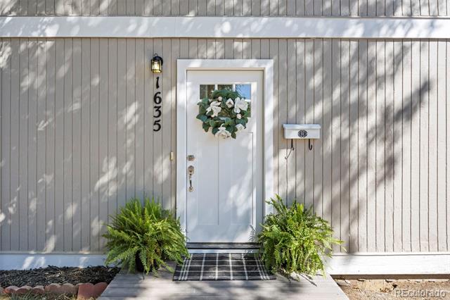 1635 Long Bow Court