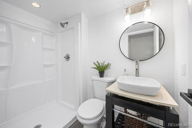 1635 Long Bow Court